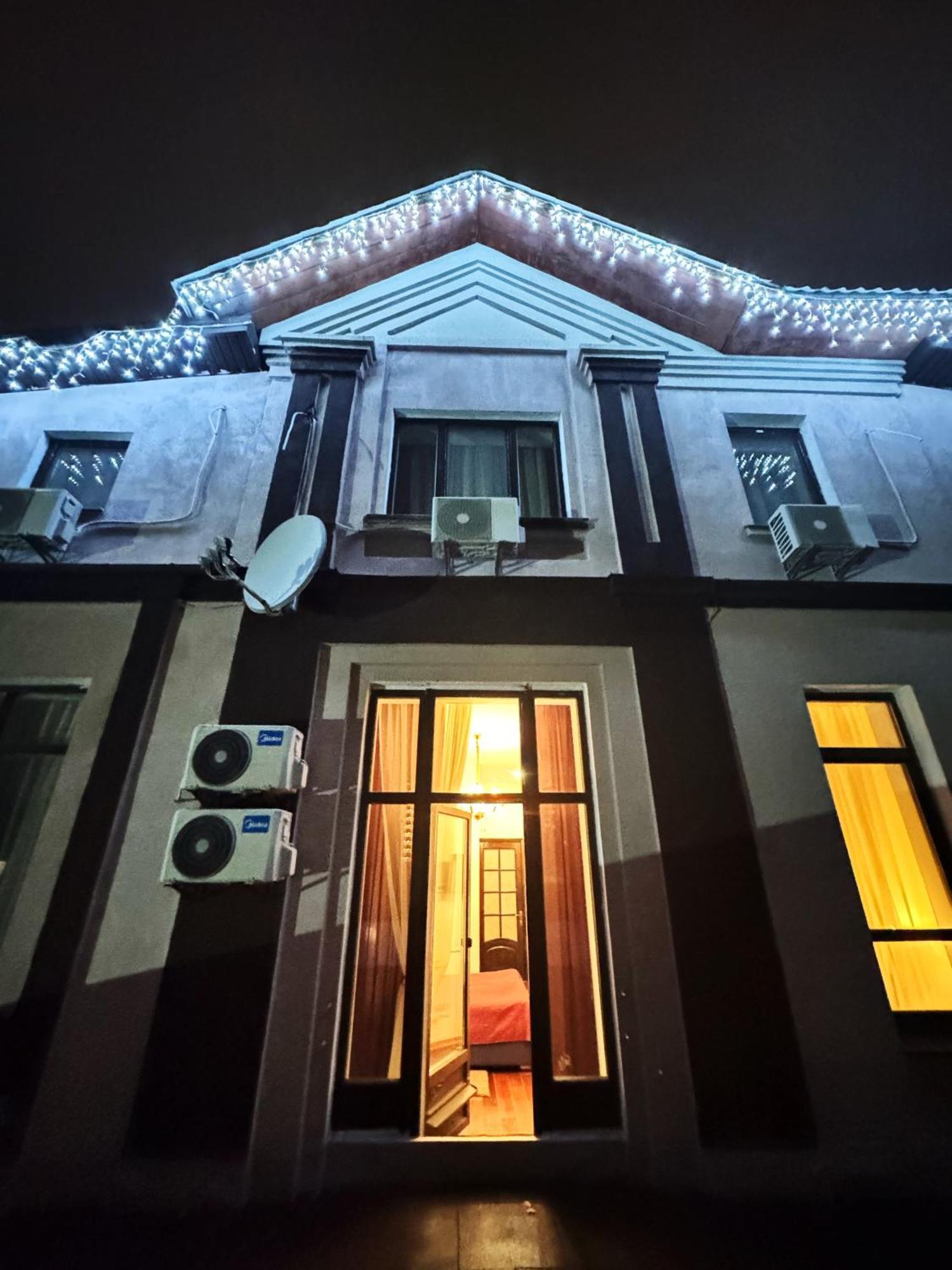 Signeev'S Villa Kiev Esterno foto